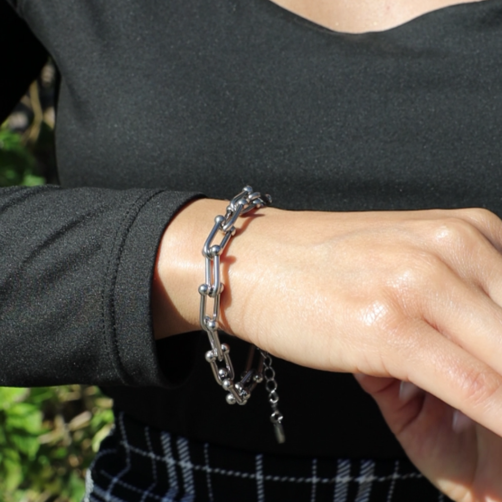 Chunky Link Chain Bracelet in silver