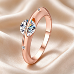 Floating Moissanite Spinner Ring